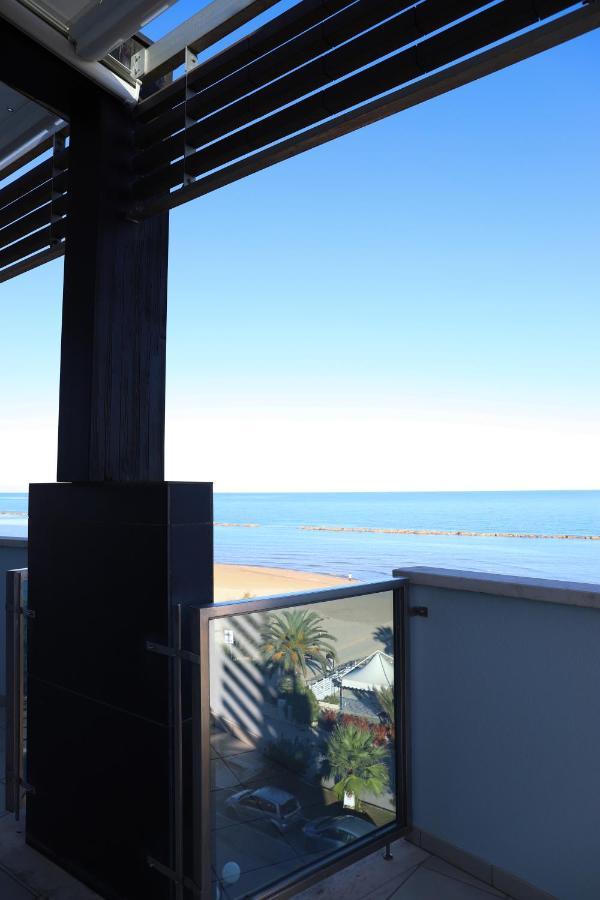 Residence Mareamare Grottammare Esterno foto