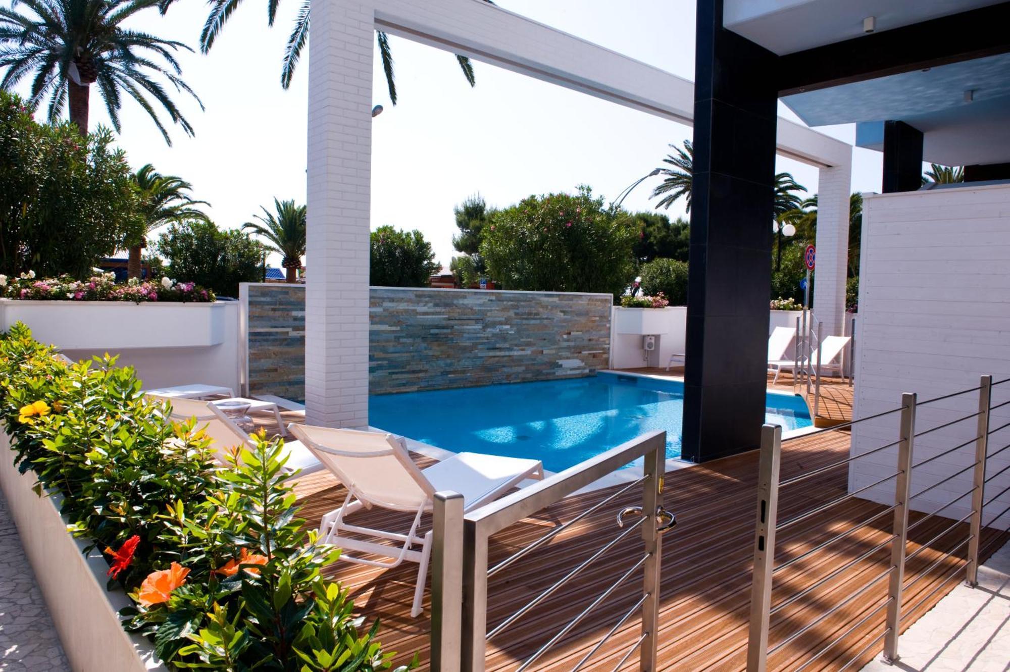 Residence Mareamare Grottammare Esterno foto